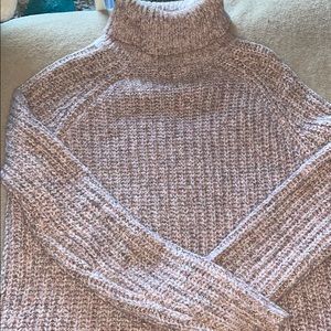 Turtle neck sweater